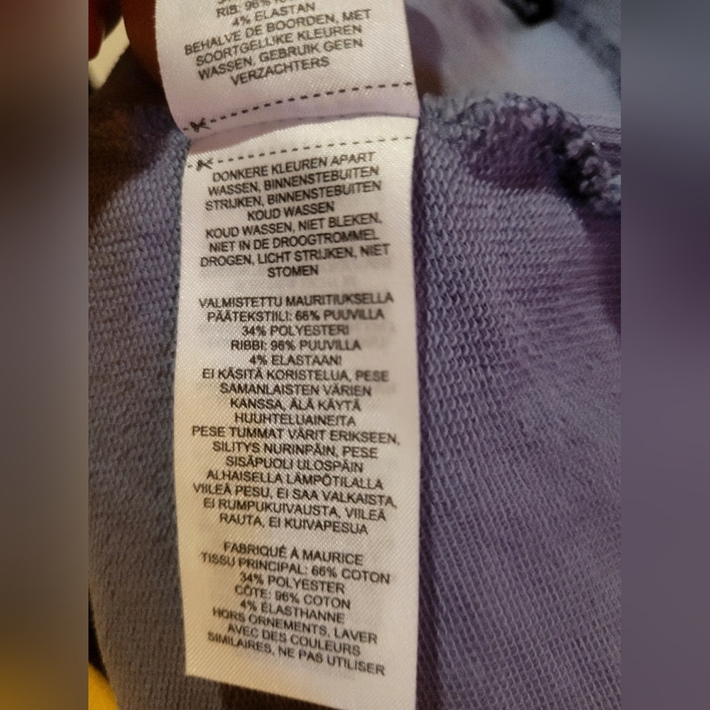 GYMSHARK Woman's Purple Training Top Size Small - Picture 9 of 9